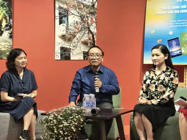 Thơ ca trong thời đại công nghệ số và phương thức đưa sáng tác đến công chúng