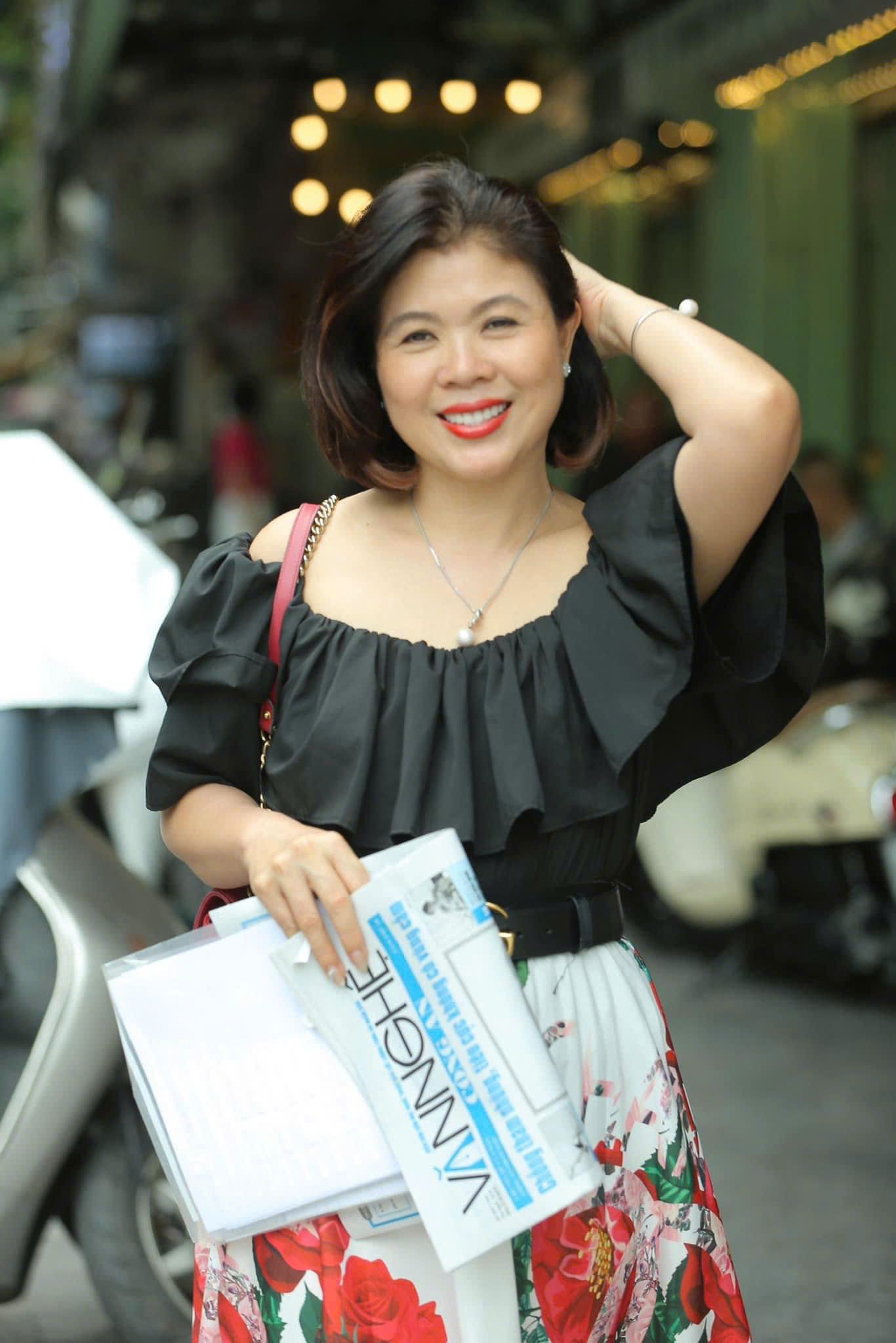 Nhà văn Như Bình: Nghệ thuật là bầu không khí mà tôi muốn giữ nó thanh khiết và đẹp đẽ.