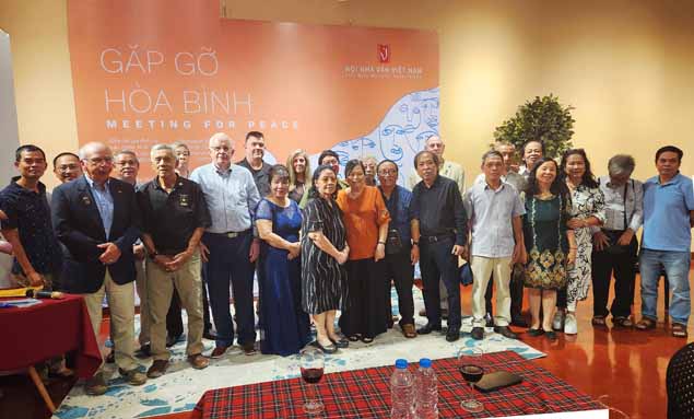 Gặp gỡ vì hòa bình