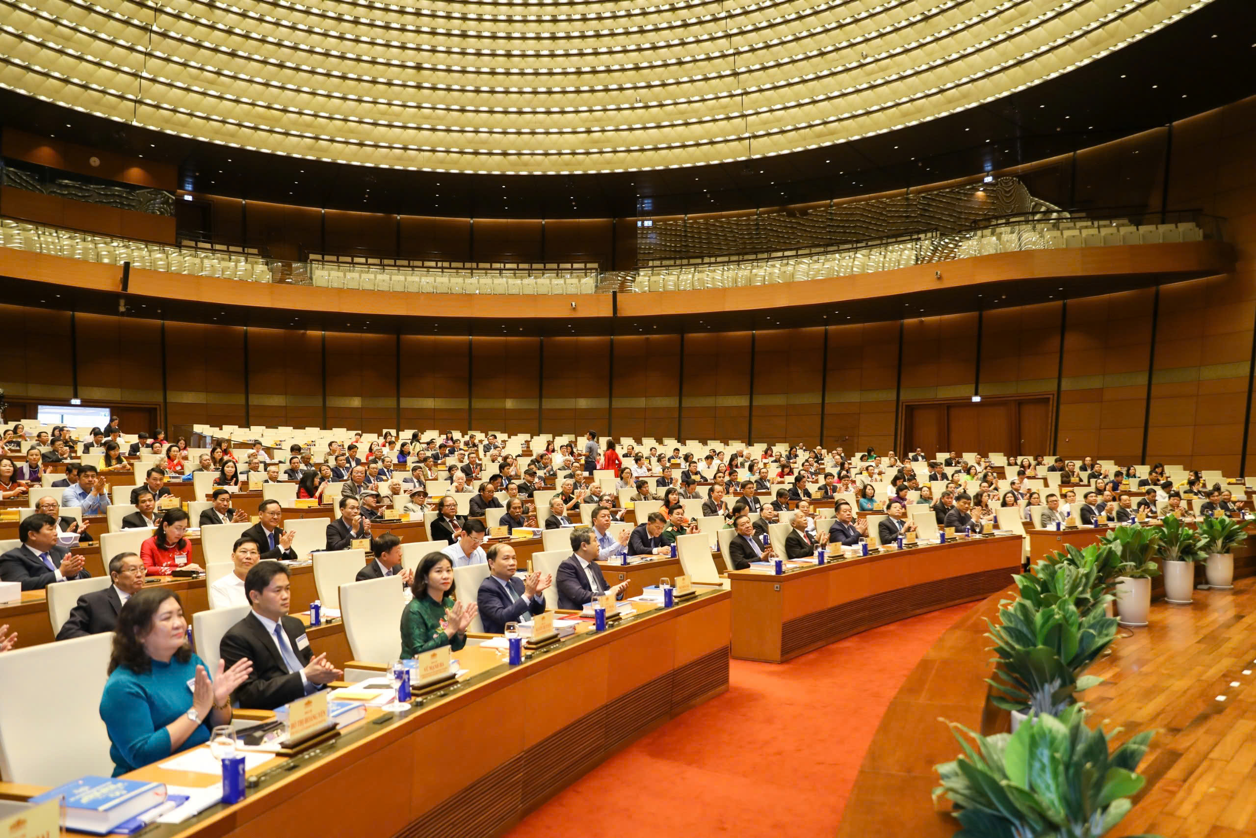 50 NĂM, VĂN HỌC NGHỆ THUẬT VẪN KỀ VAI SÁT CÁNH VỚI TỔ QUỐC VÀ NHÂN DÂN