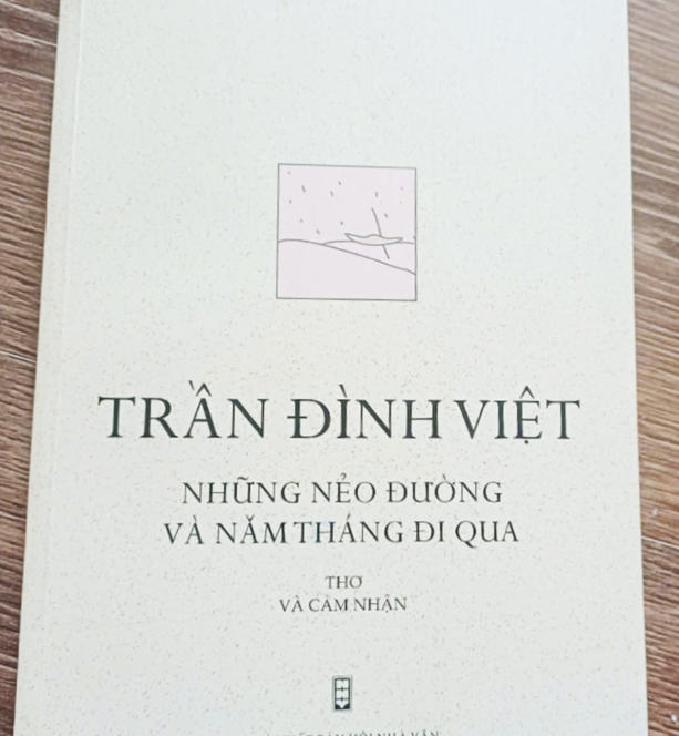 Có một thứ gió trong thơ thổi mãi...