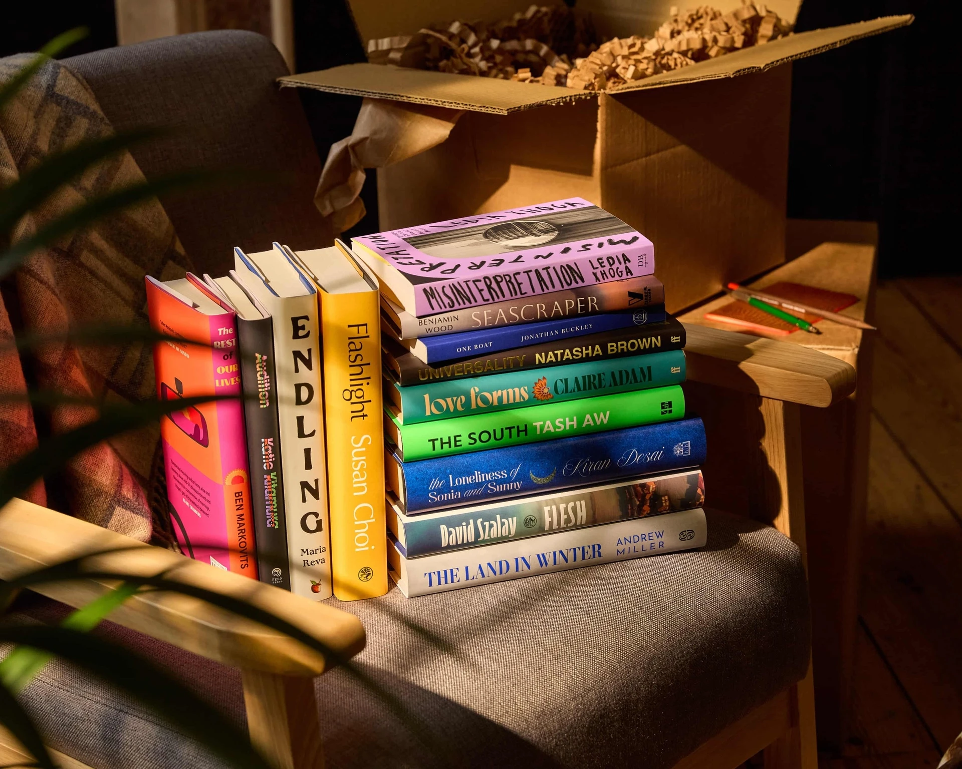 SƠ KHẢO GIẢI BOOKER 2025 'TOÀN CẦU NHẤT' MỘT THẬP KỶ QUA